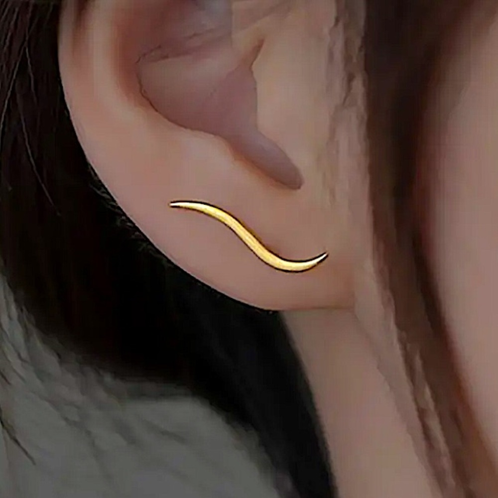 Gold Ear Climber Earring